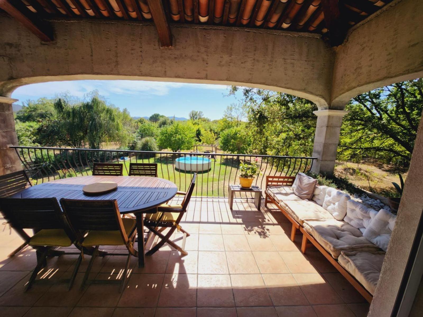 Villa En Pleine Nature Le Muy Ngoại thất bức ảnh